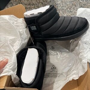 UGG Kids Black Slippers